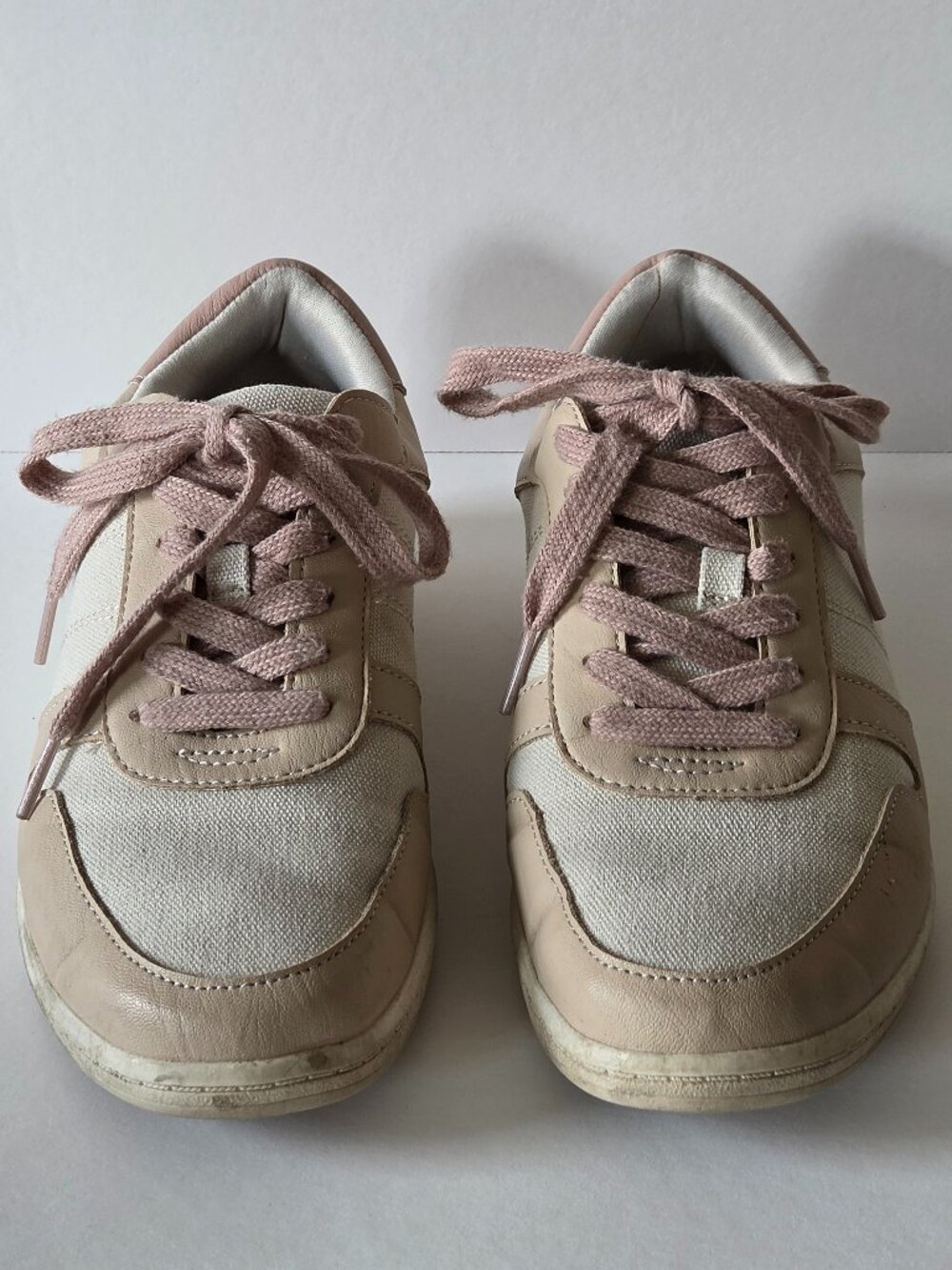 Women Sneakers Size 8